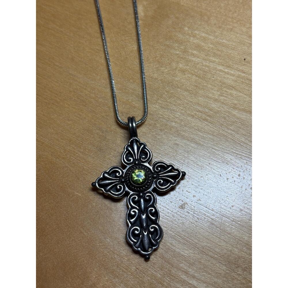 Vintage Hefty 925 Sterling Silver Ornate Green Peridot Cross Necklace 18" - Picture 3 of 15
